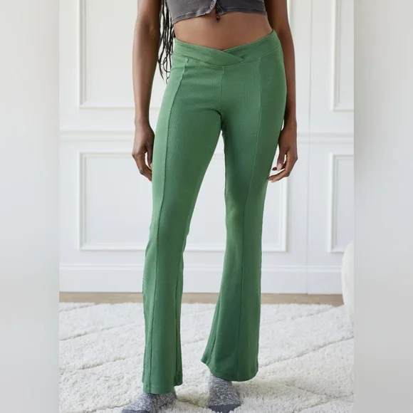 Urban Outfitters Out From Under Lola V-Front Lounge Pants - Picture 2 of 7